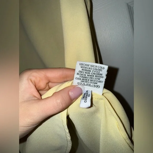 Calvin Klein Soft Yellow Blouse - Picture 4 of 5